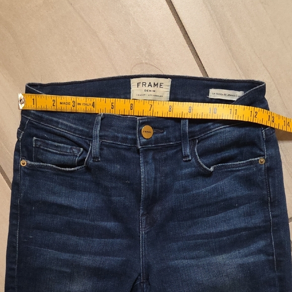 Frame Denim Dark Blue Skinny Stretchy Jeans Size 26 NWOT - Picture 4 of 5
